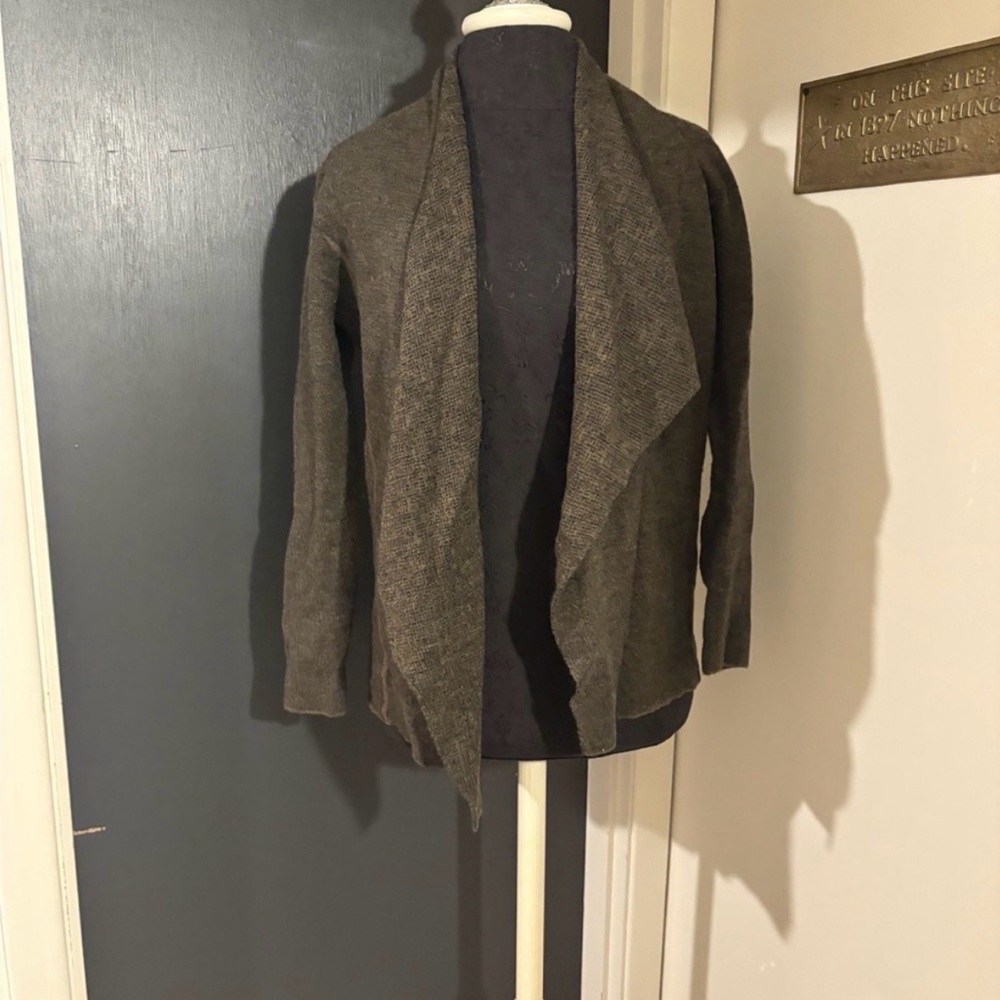 Eileen Fisher Green Open Front Waterfall Cardigan 💜